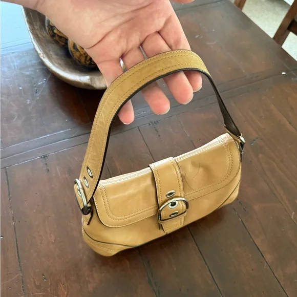 Coach Leather Soho Shoulder Bag - Picture 4 of 10